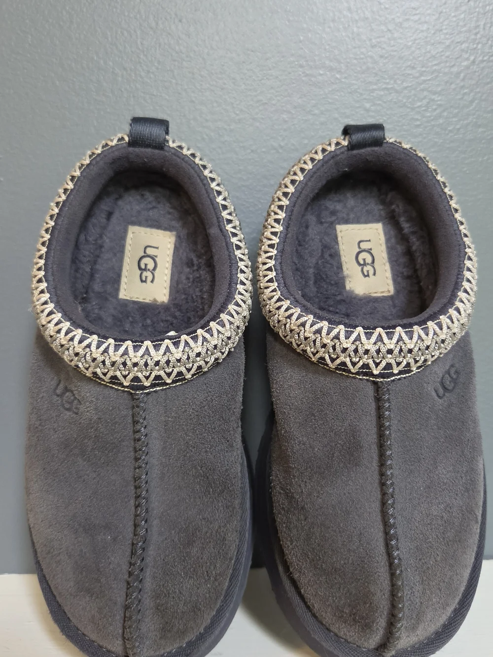 UGG Girls Slip-On Moccasins in Charcoal with Cream Trim- Size 13